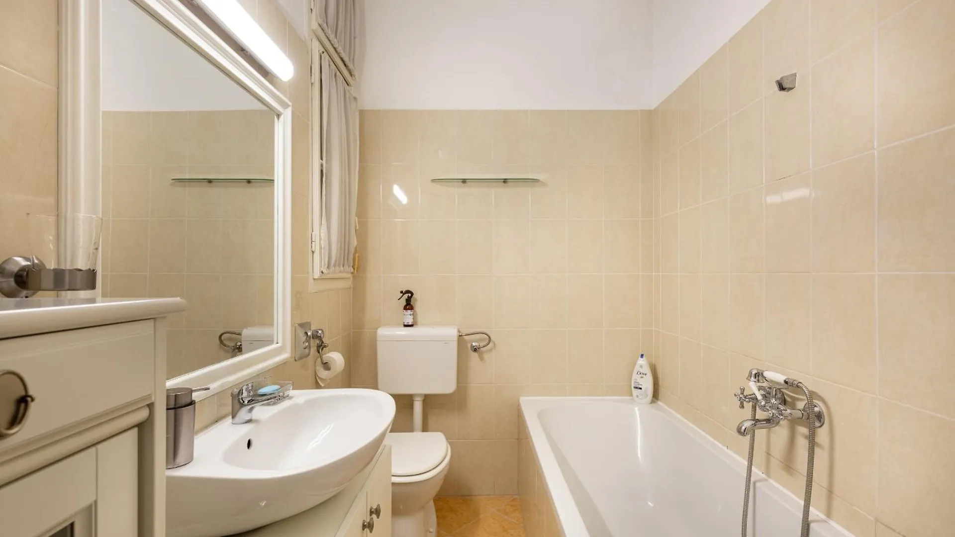 D20 Dob Apartment Budapest Hungary