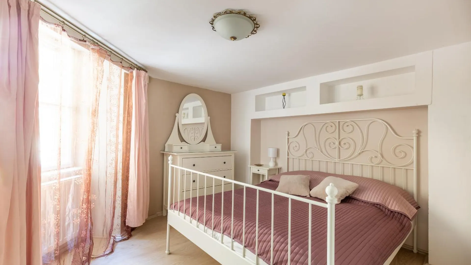 D20 Dob Apartment Budapest