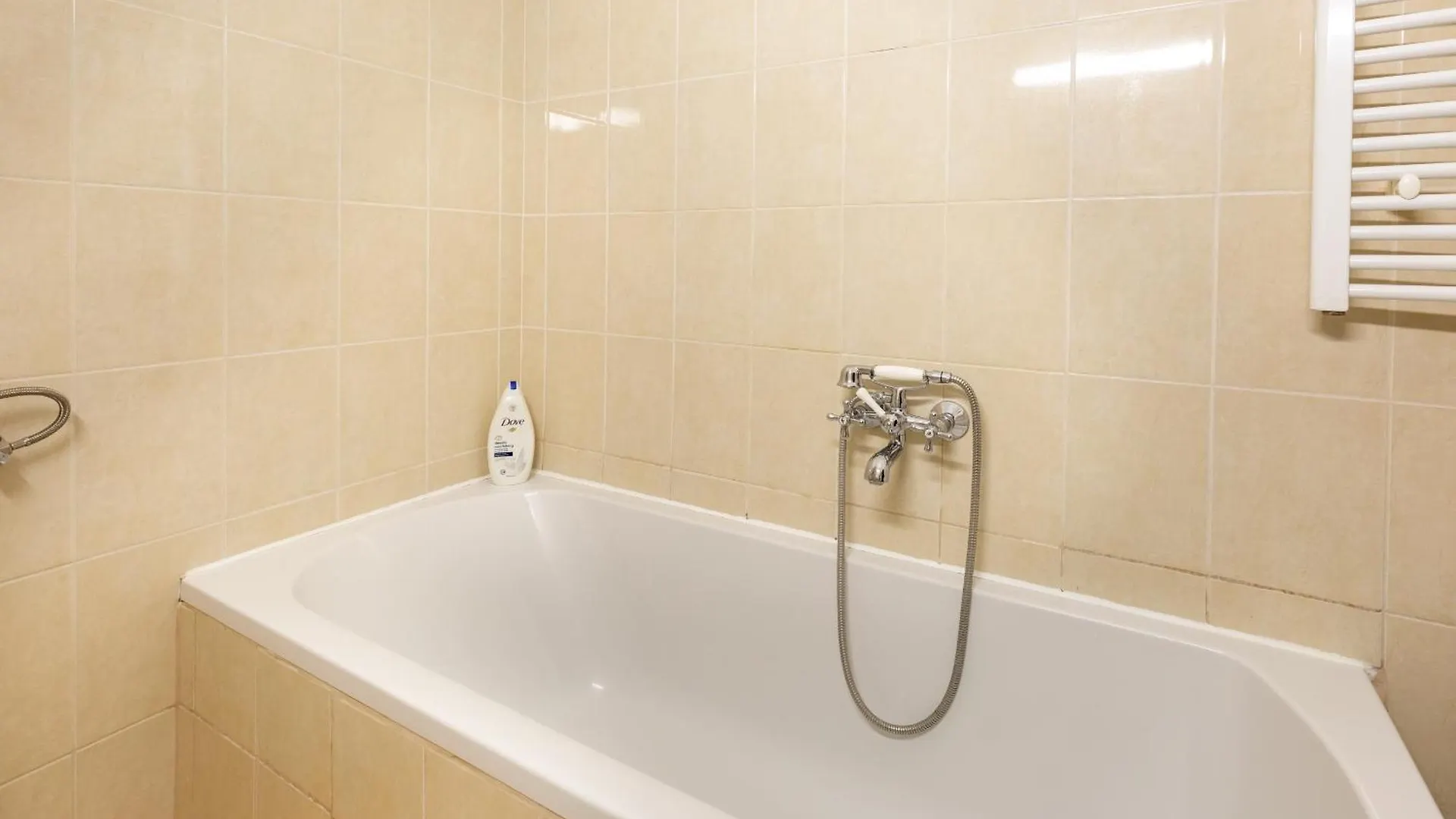 D20 Dob Apartment Budapest